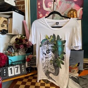 Rebel 8 Vintage Logo Black